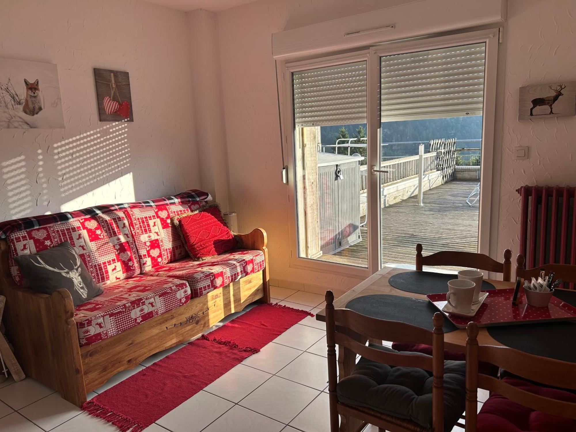 Appartement Sur Les Hauteurs De เฌราร์แมร์ ภายนอก รูปภาพ